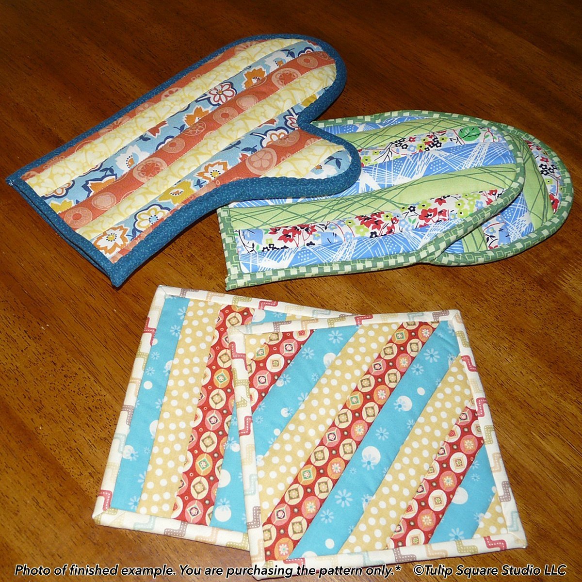 Quilt-As-You-Go Oven Mitts Pattern Download