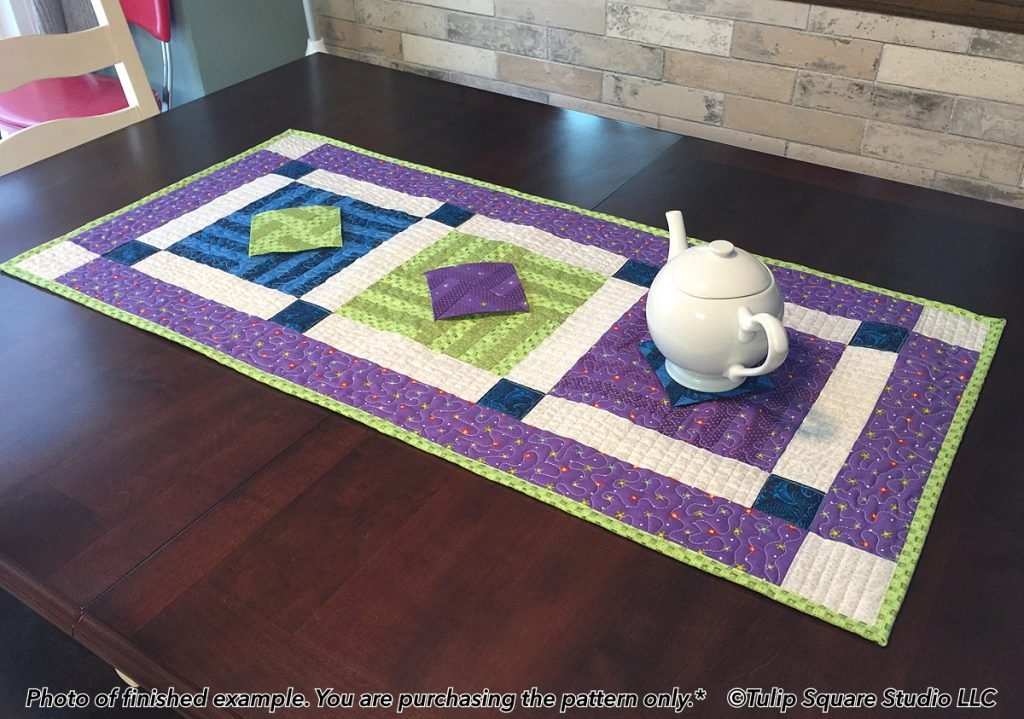 Floating Diamonds Quilted Table Runner Pattern #551 - Tulip Square ...