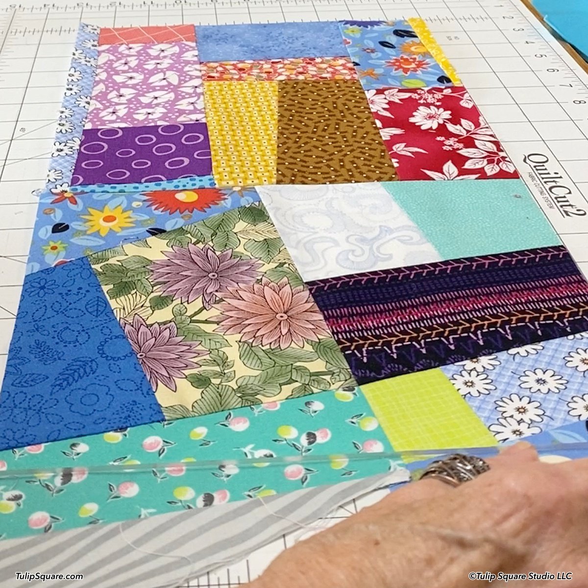 Scrape Blocks Making scrappy blocks - Tulip Square ~ Patterns for useful quilted goods