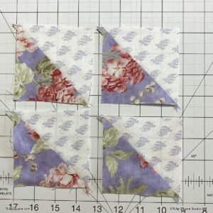 How to make disappearing half square triangles quilt blocks - Tulip ...